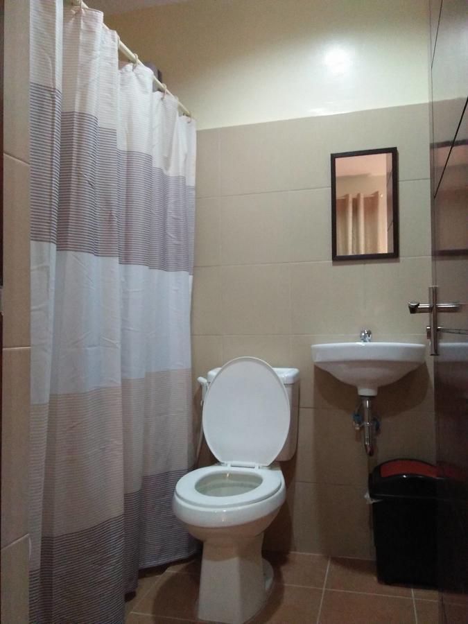 Lourdes Inn Paranaque City Zewnętrze zdjęcie