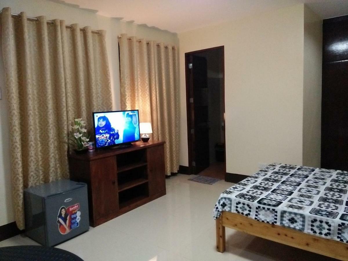 Lourdes Inn Paranaque City Zewnętrze zdjęcie