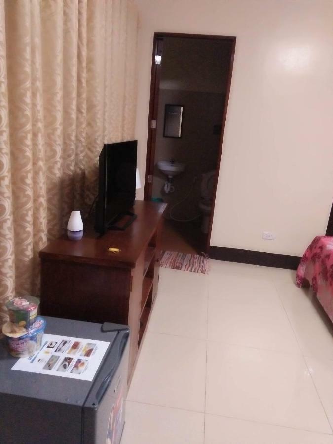 Lourdes Inn Paranaque City Zewnętrze zdjęcie